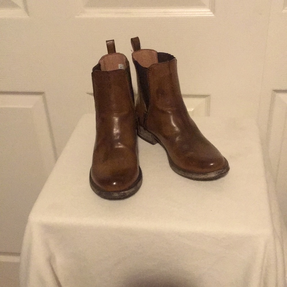 Rocket dog leather boots